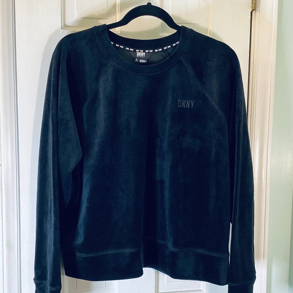 DKNY Sport Luxe Velour Crew Neck Sweatshirt with Embroidered Tonal Logo Size L